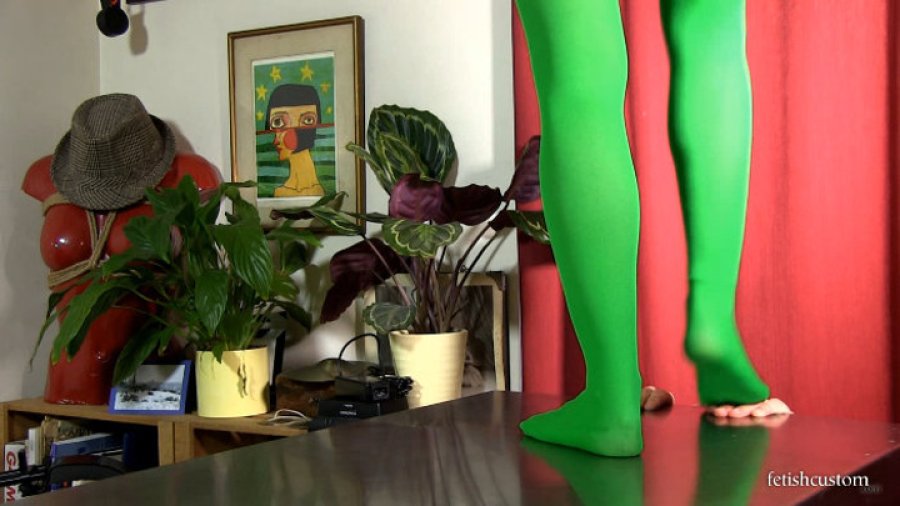 Falling off a cliff - Fingers Trampling - AltSiren