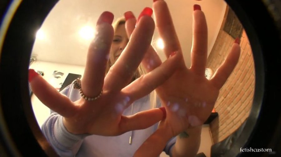 Sophia Lee Giantess Hands Fisheye Smothering