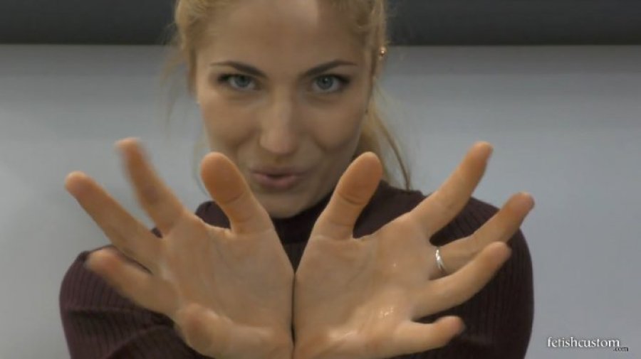 Stephanie Bonham Carter's POV Hand Fetish