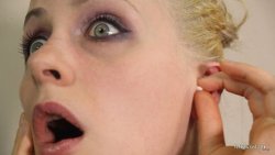 Cindy Cleans Up her Ears with Q Tips Until She Fucks Them Up