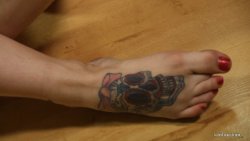 Toe Clamp Wiggling - Amber